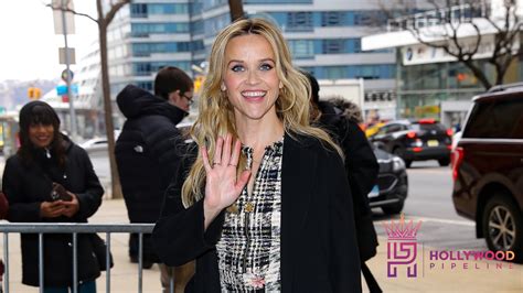 Reese Witherspoon At The Drew Barrymore Show In Nyc Youtube