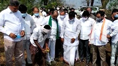 Ministers Warangal Tour పంట నష్టపోయిన ప్రతీ రైతునూ ఆదుకుంటాం భరోసా