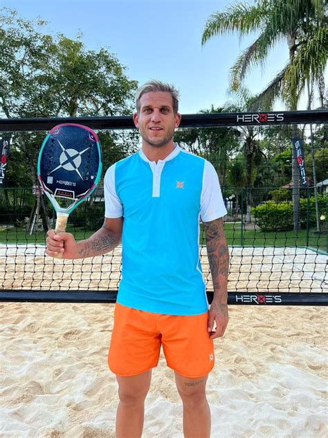 Rafael Moura Participa De Torneio Internacional De Beach Tennis