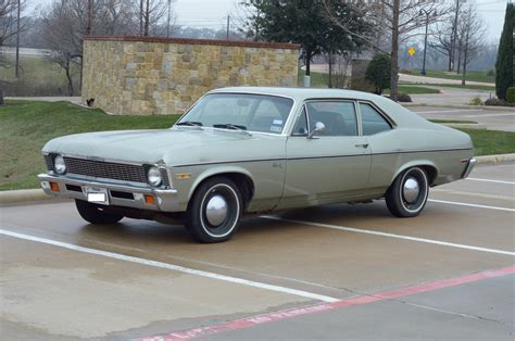 1972 Chevy Nova 2 Door Coup Rochester 2 Jet V8 307 Classic Chevrolet