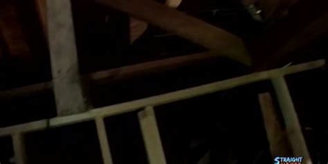 STRAIGHT NAKED THUGS Straight Thug Dudes Hang Out For A Group Cock Stroking Tnaflix