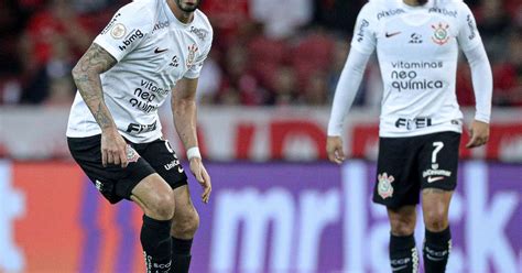 Renato Augusto não viaja para a Argentina o Corinthians