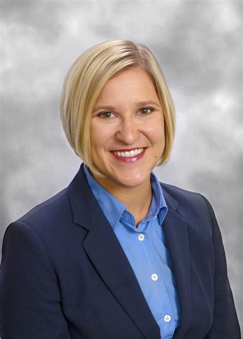 Dr. Amanda Olson, MD - New Brighton, MN - Obstetrics and Gynecology