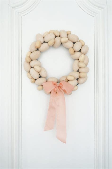 18 Easy Diy Easter Egg Wreaths Lady Decluttered