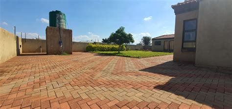 6 Bedroom House For Sale In Lebowakgomo RE MAX Of Southern Africa