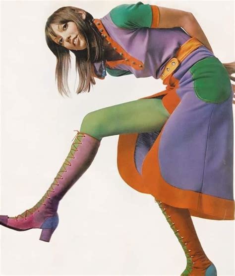 Shelley Duvall In Vogue 1971 Roldschoolcool