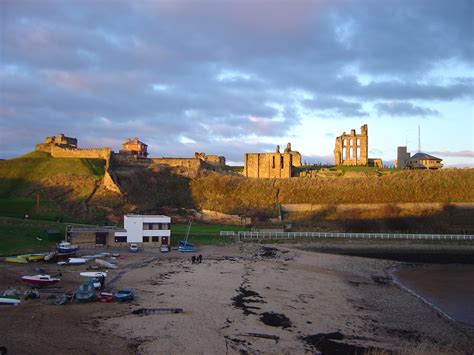 Tynemouth Priory Sunset by liquidnight-1 on DeviantArt