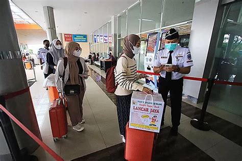 Penumpang Pesawat Diprediksi Naik 15 Persen Radar Malang