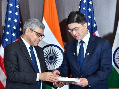 India Semiconductor Mission signs MoU with Purdue University in US for ...