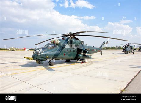 Azerbaijan Air Force Mi-35 helicopter Stock Photo - Alamy