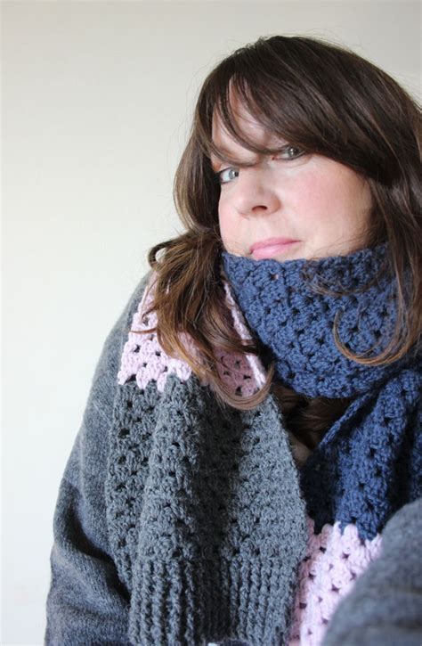 Crochet Granny Stripe Scarf Free Pattern Zeens And Roger