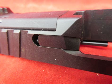 Beretta Apx 9mm Slide Assembly â€‹includes Striker Extractor And Sights
