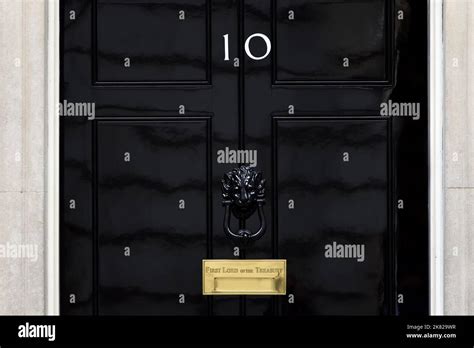 London England Uk The Door Of Number 10 Downing Street Stock Photo