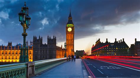 Big Ben Lamp Post London Monument Palace Of Westminster United