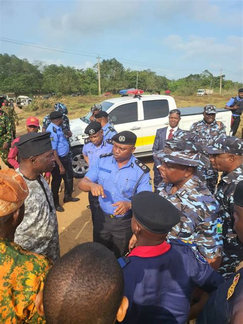 Lagos Ibadan Expressway Oyo Ogun Police Commissioners Meet Promise