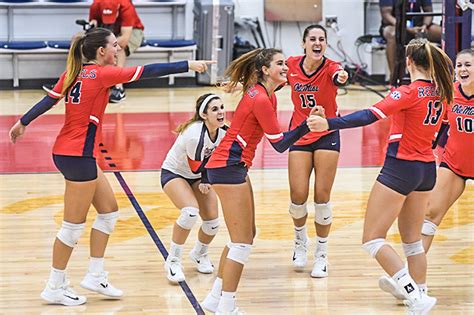 Ole Miss Volleyball Wins Season Opener The Oxford Eagle The Oxford