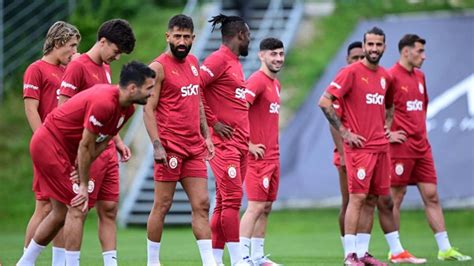 Okan Buruk Raporunu Y Netime Iletti Galatasaray Da Isimle Yollar