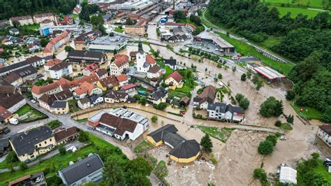 Zaradi Poplav Je Ve Kot Tiso Slovencev Ostalo Brez Elektrike