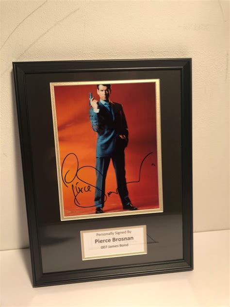 Memorabilia Collectibles Art And Collectibles Pierce Brosnan Signed