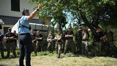 Disparition D Emile Un Ultime Ratissage Au Vernet Par Les Gendarmes