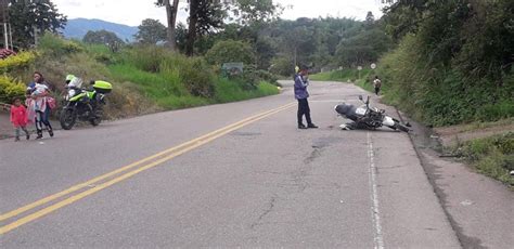 Dos Heridos Tras Accidente De Tránsito En La Vía Entre Pitalito Y