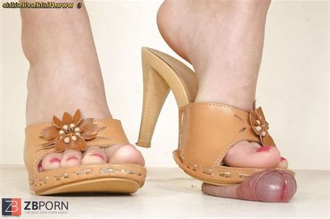 Crushing Nuts ZB Porn