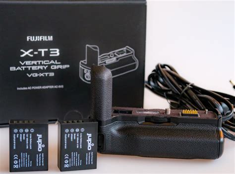 Sold Fuji Fujifilm Vg Xt3 Vertical Battery Grip For X T3 Includes 2 Batteries Mint Fm Forums