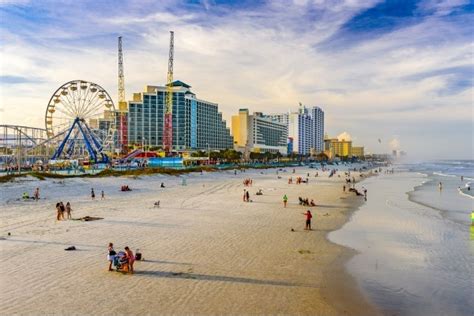 6 Affordable Beach Towns In Florida Neighborhoods