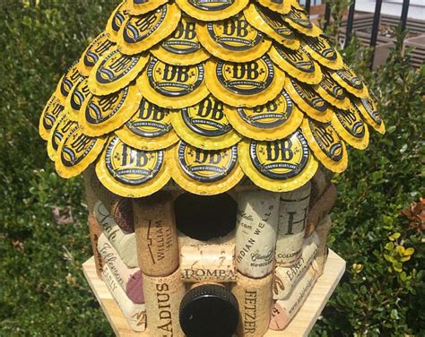 Bud Light Birdhouse In Bird Houses Wine Cork Wine Cork Birdhouse