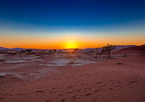 Spectacular Morning Sunrise at Sossusvlei in the Namib Desert Stock Image - Image of desert ...