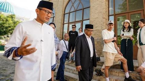 Sandiaga Uno Kunjungi Masjid Tilla Syeikh Tempat Soekarno Salat Di