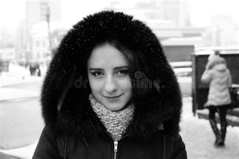 Beautiful Girl On The Winter Streets Of A City Stock Image Image Of People Attractive 107405147