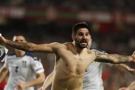 Kisah Seru Abis Drama Gol Mitrovic Hattrick Al Hilal Comeback