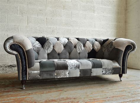 20+ Grey Chesterfield Style Sofa