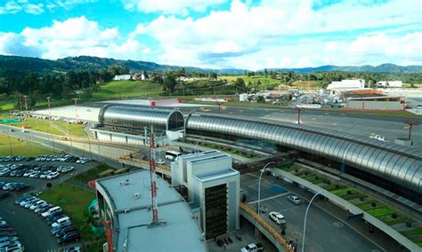 Colombia cuts ribbon on Medellín airport upgrade - BNamericas