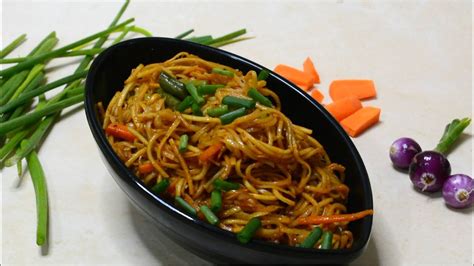 Veg Noodles Recipe Veg Chowmein Recipe Restaurant Style Veg Noodles Recipe Youtube