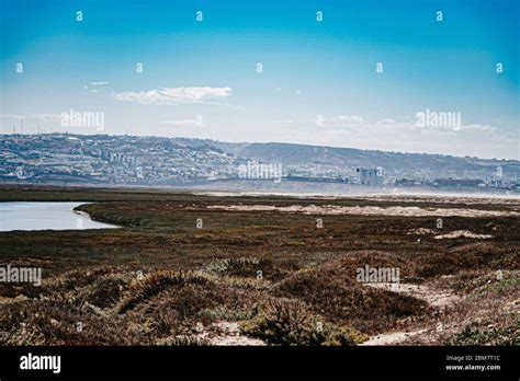 mexico border from California Stock Photo - Alamy