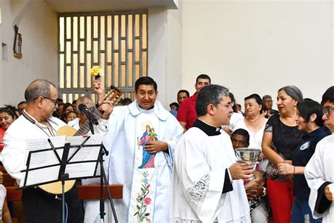 ALCALDESA DA LA BIENVENIDA A NUEVO PÁRROCO DE CATAMAYO GADM de Catamayo