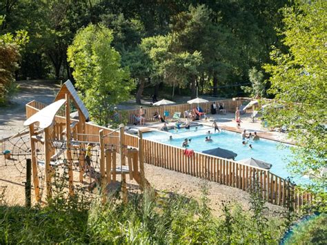 Camping Huttopia Lac De Serre Pon On Glamping Nl