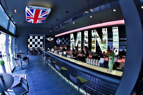 World’s First MINI Bar Opened in Budapest - autoevolution