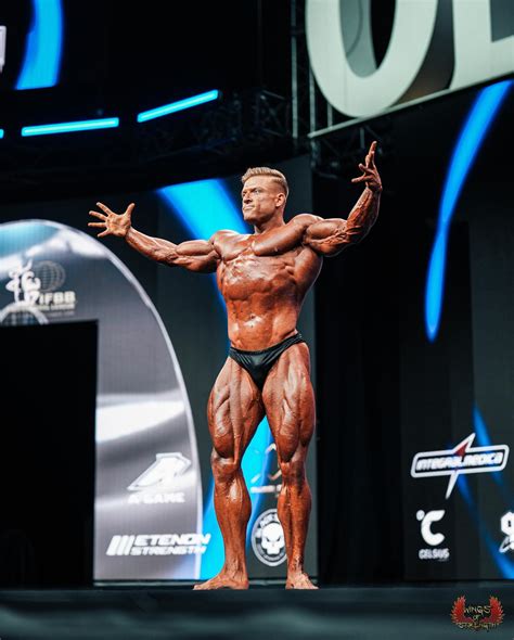 2023 Men S Classic Physique Olympia Chris Bumstead Wins Fifth Title