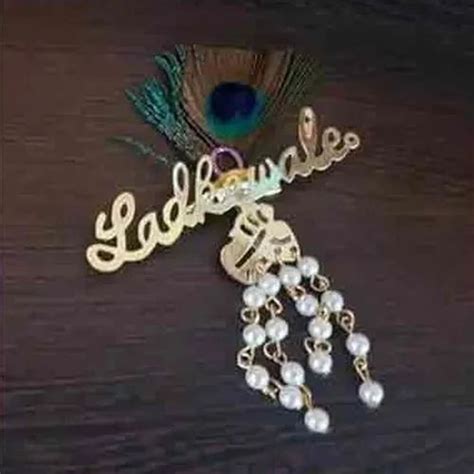 Golden Brass Peacock Fur Ladkewale Wedding Brooch At Rs 13 Piece In New