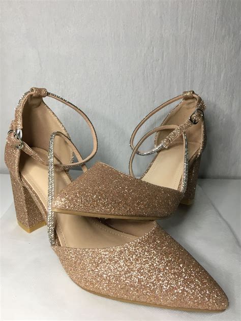 Sapato Scarpin Champanhe Glitter Decora O De Strass Salto Grosso