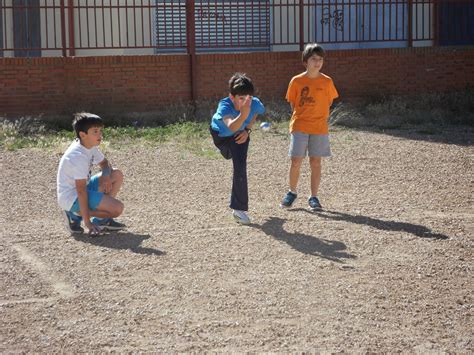 Pes Ceip Alces Mes De Los Juegos Populares La Petanca