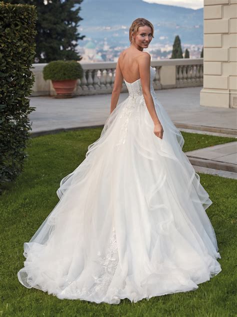 Abito Da Sposa Modello Nicole Giardino Della Sposa