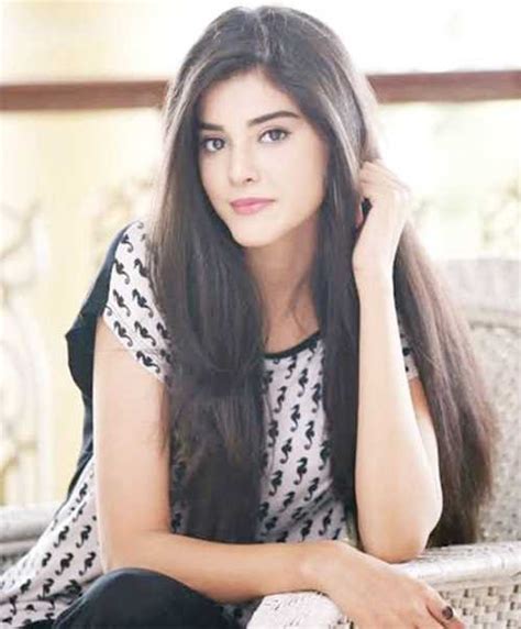 Zainab Shabbir An Actor S Life Biography Age Height Figure And