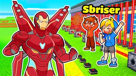 Base Sicura Contro Ironman Mutante Su Minecraft Youtube