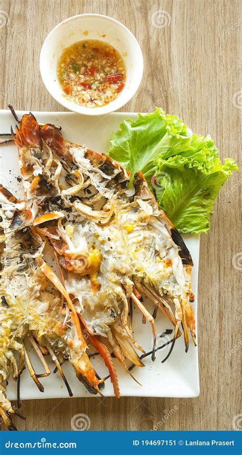 Grilled Giant River Prawn Stock Image Image Of Grilled 194697151