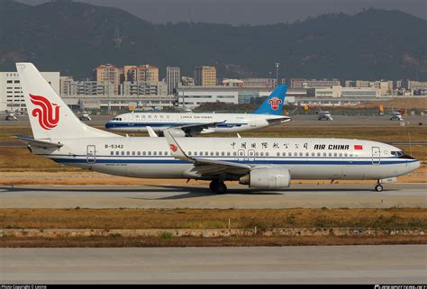 B 5342 Air China Boeing 737 89L WL Photo By Levine ID 524355