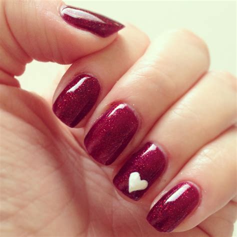 Simple Nail Designs For A Memorable Valentine S Day Daily Tips